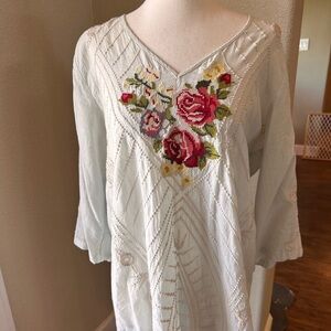 Johnny Was Embroidered Blouse M Pale Blue
